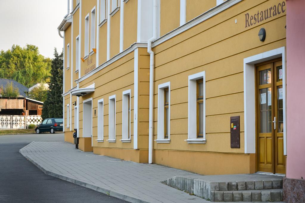 Městské Kulturní Centrum Fulnek Nový Jičín Extérieur photo